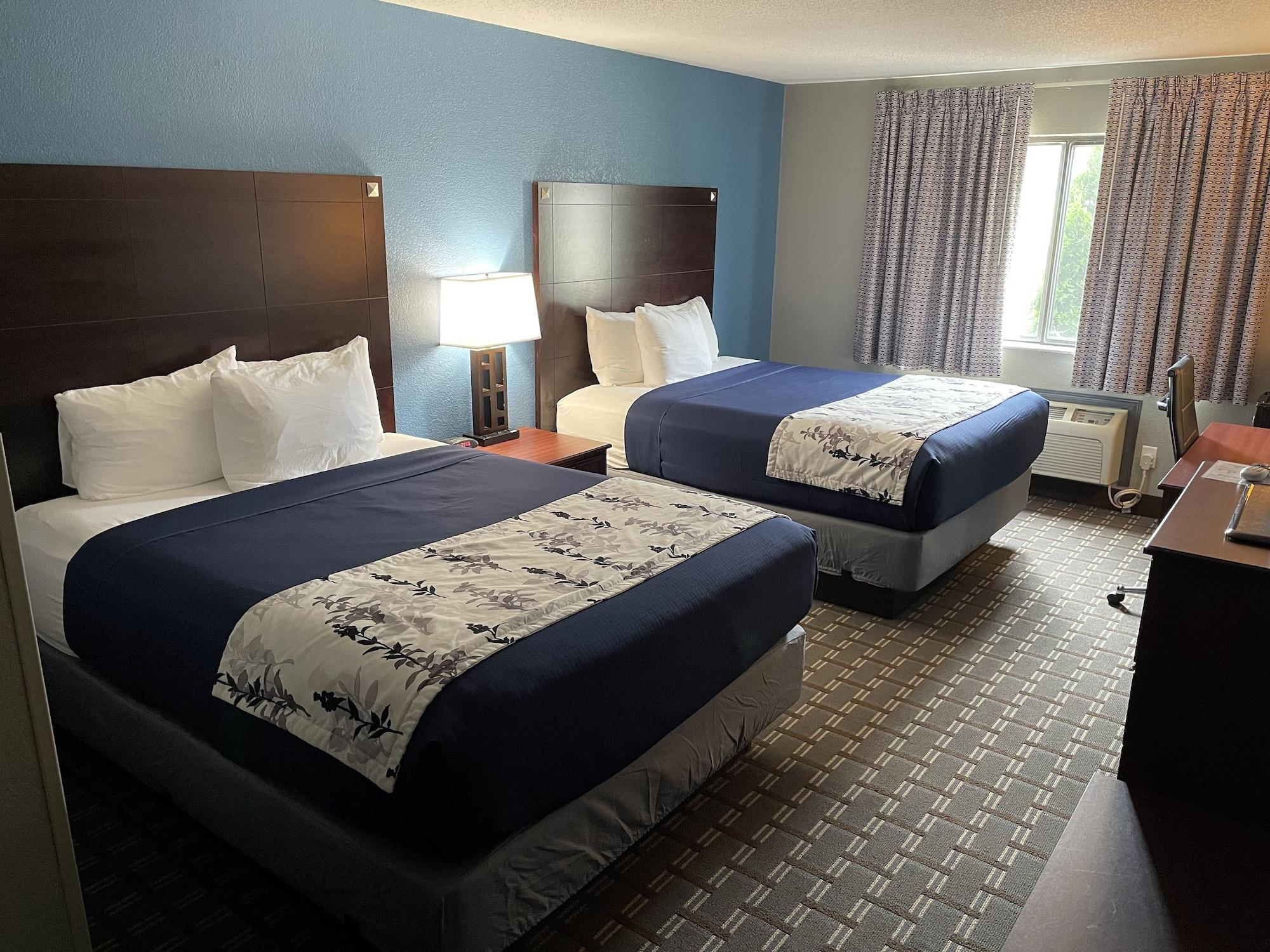 American Inn Cedar Rapids South ภายนอก รูปภาพ